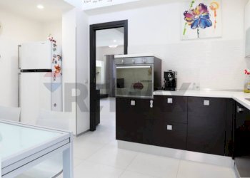 Cucina - Villa a Schiera via Nino Martoglio
 
18, Valverde - foto 8
