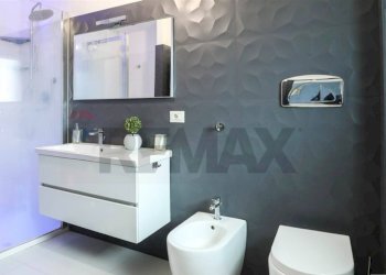 Bagno - Villa a Schiera via Nino Martoglio
 
18, Valverde - foto 14