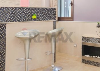 Bagno - Villa a Schiera via Nino Martoglio
 
18, Valverde - foto 20