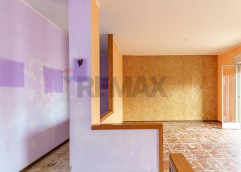 Stanza vuota - Appartamento via Petralia
 
93, Aci Catena - foto 9