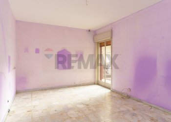 Stanza vuota - Appartamento via Petralia
 
93, Aci Catena - foto 17