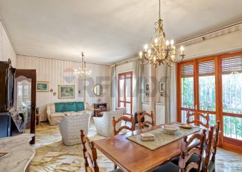 Sala da pranzo - Appartamento via barriera del bosco
 
13, Sant'Agata Li Battiati - foto 8