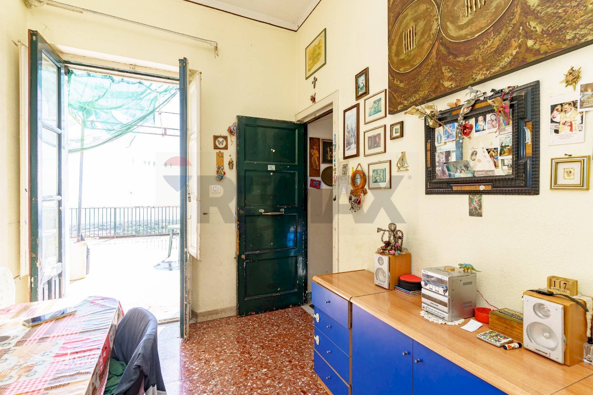 Hall / corridoio - Quadrilocale via tripoli
 
272, Aci Castello - foto 3