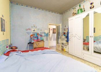 Camera / camera da letto - Quadrilocale via tripoli
 
272, Aci Castello - foto 9