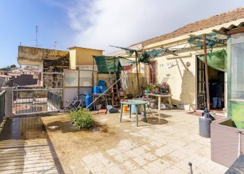 Terrazza - Quadrilocale via tripoli
 
272, Aci Castello - foto 17