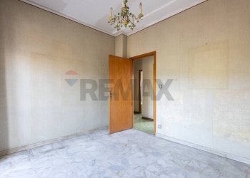 Stanza vuota - Quadrilocale Via Battista Grassi
 
5, Catania - foto 7