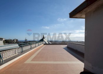 Terrazza - Quadrilocale Via Battista Grassi
 
5, Catania - foto 17