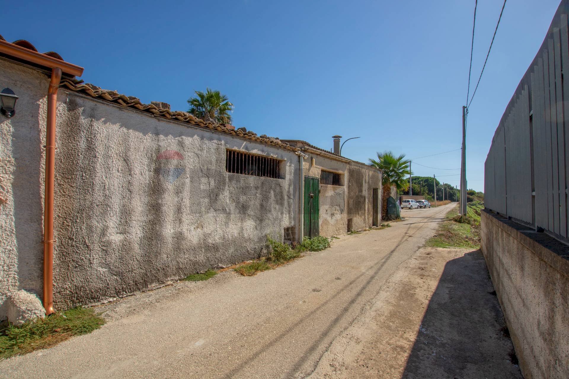 Casa all\'aperto - Capannone via Rumania
4, Siracusa - foto 2