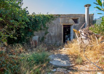 Casa all\'aperto - Capannone via Rumania
 
4, Siracusa - foto 15