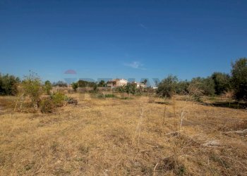 Vista delle montagne - Capannone via Rumania
 
4, Siracusa - foto 27