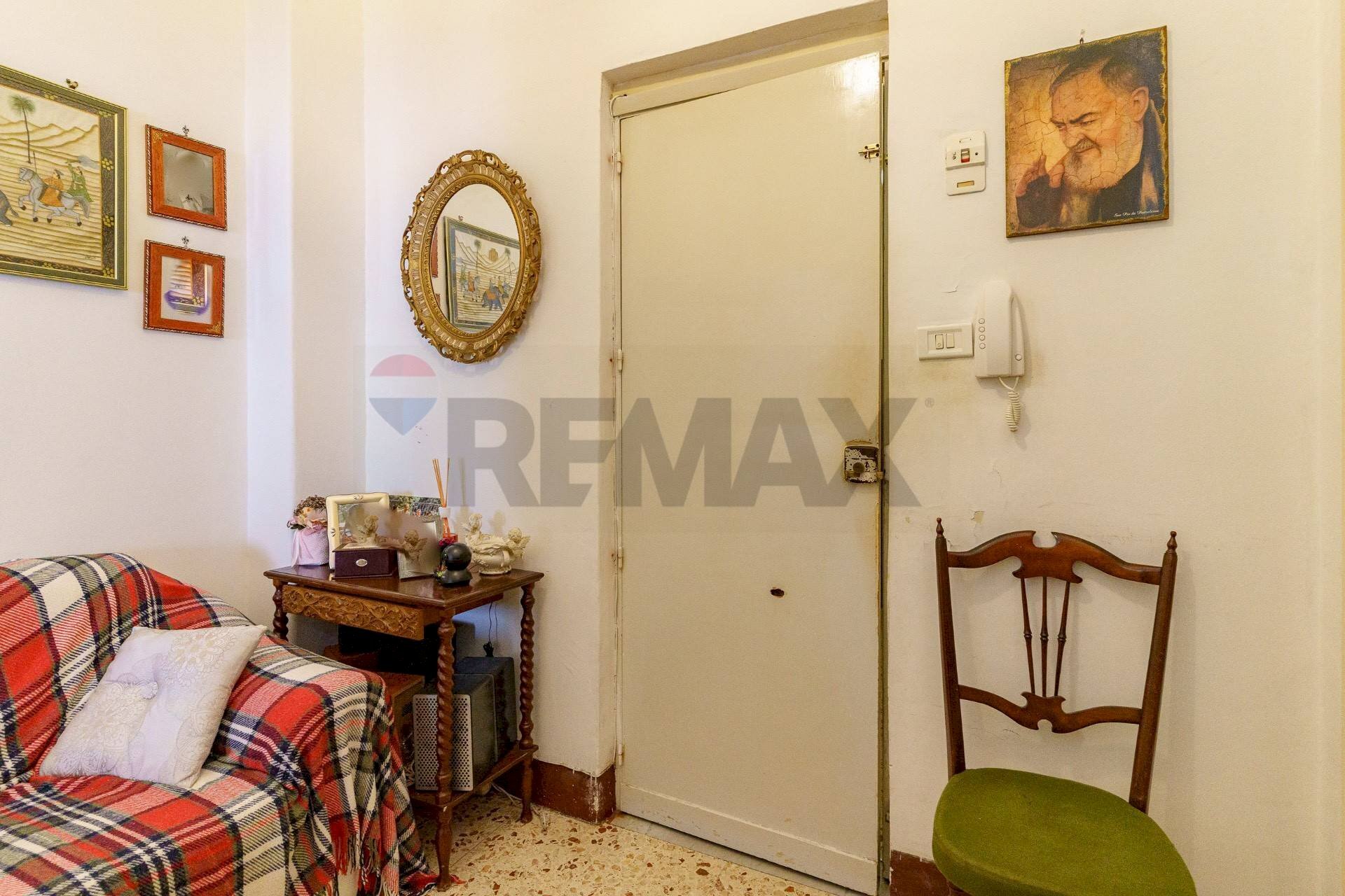 Soggiorno - Quadrilocale VIA TRIPOLI
 
272, Aci Castello - foto 3