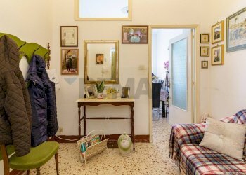 Soggiorno - Quadrilocale VIA TRIPOLI
 
272, Aci Castello - foto 4