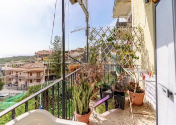 Balcone - Quadrilocale VIA TRIPOLI
 
272, Aci Castello - foto 18