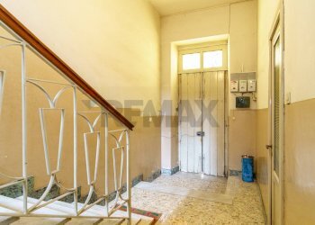 Ricezione / Lobby - Quadrilocale VIA TRIPOLI
 
272, Aci Castello - foto 19