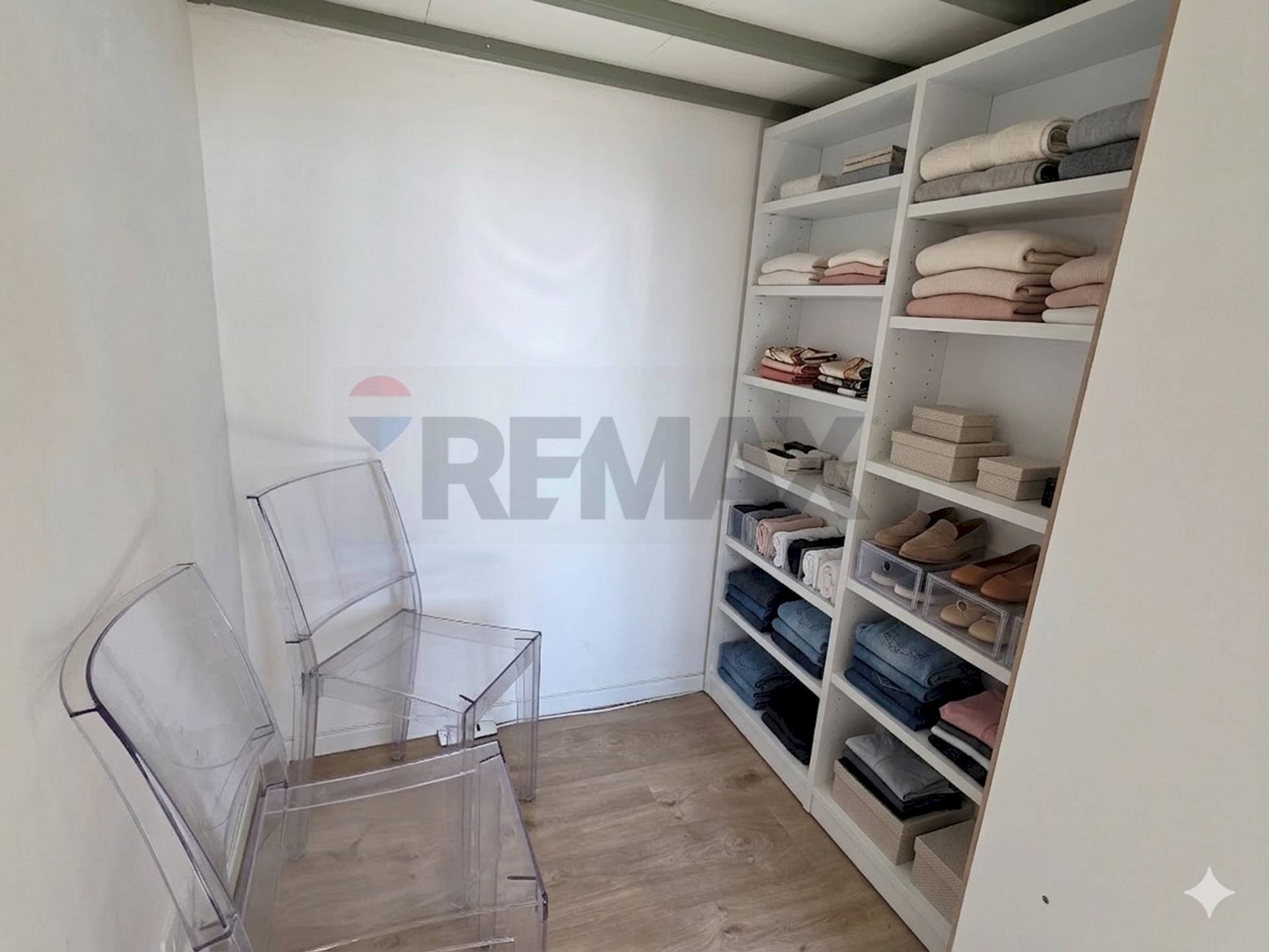 Cabina armadio - One-room apartment Piazza Napoli
 
33, Milano - photo 3