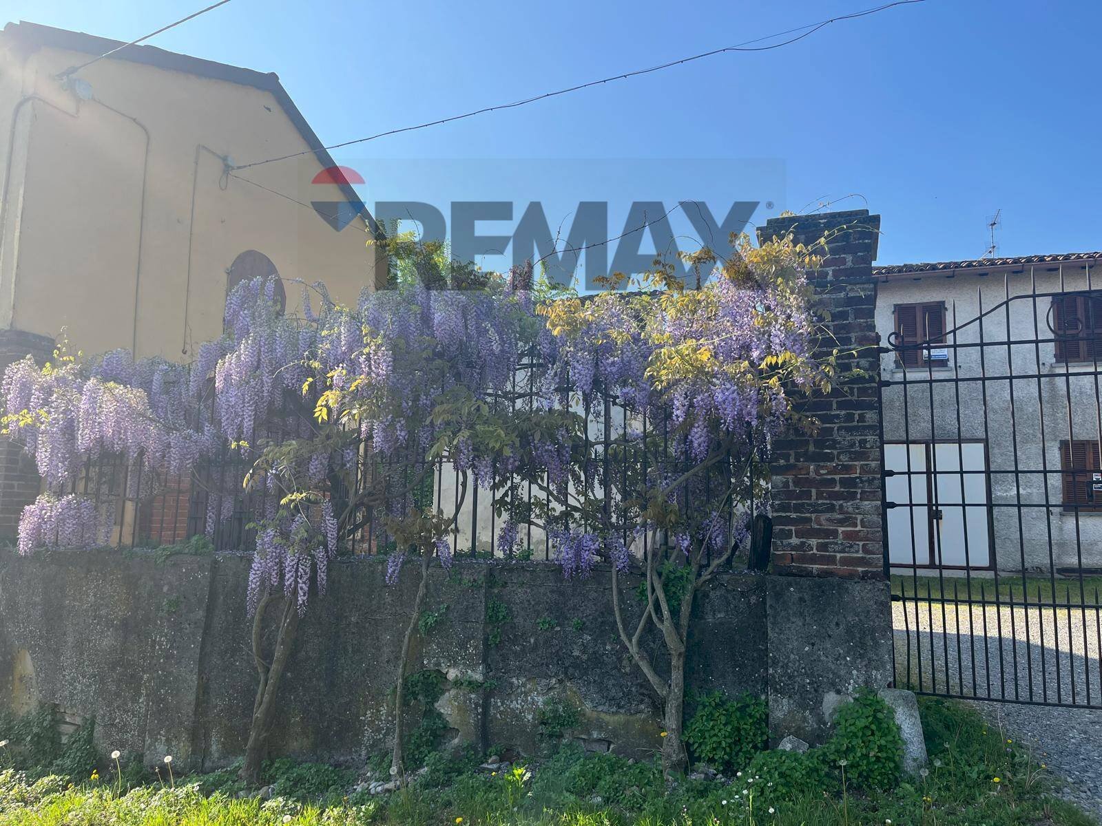 Edificio all\'aperto - Independent house VIA SOLINGA
3, Stradella - photo 2