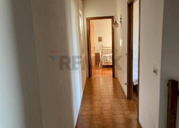 Hall / corridoio - Independent house VIA SOLINGA
 
3, Stradella - photo 7