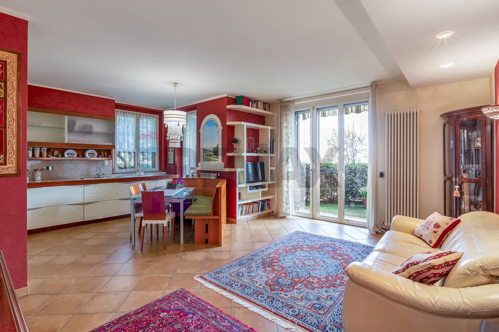 Sala da pranzo - Four-room apartment via lago del garda
 
17, Mulazzano - photo 1