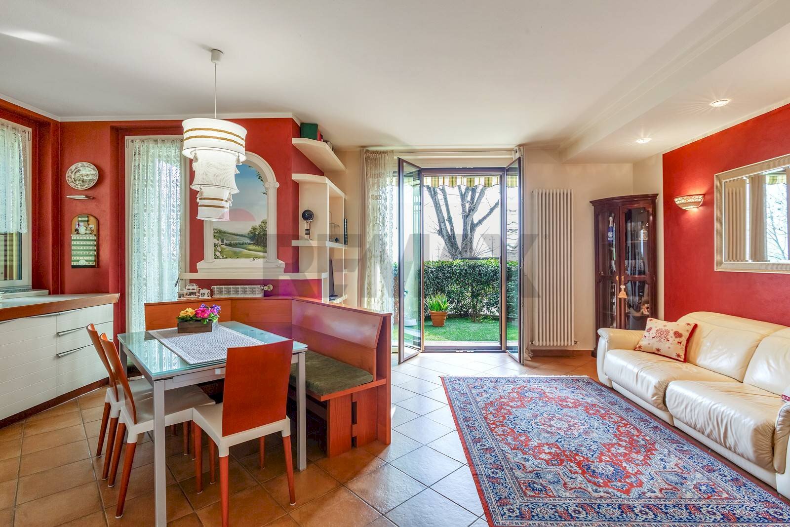 Sala da pranzo - Four-room apartment via lago del garda
 
17, Mulazzano - photo 3