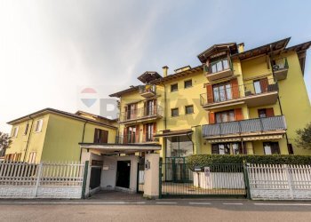 Edificio all\'aperto - Four-room apartment via lago del garda
 
17, Mulazzano - photo 22
