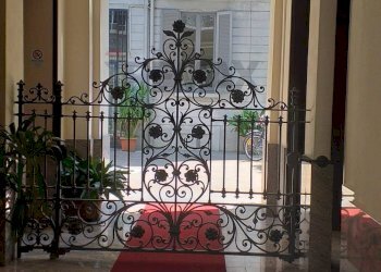 Ricezione / Lobby - One-room apartment Via Alessandro Tadino
 
34, Milano - photo 1