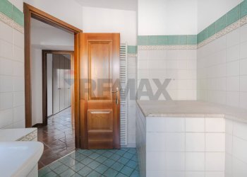 Bagno - Trilocale Via San Sergio
 
5, Trieste - foto 13