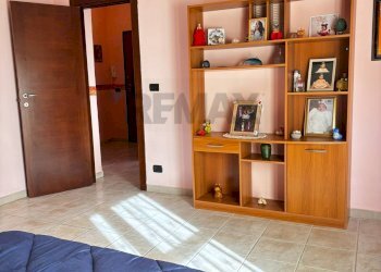 Camera / camera da letto - Trilocale VIA DELLA PENTAPOLI
 
12, Priolo Gargallo - foto 18