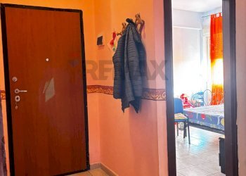 Hall / corridoio - Trilocale VIA DELLA PENTAPOLI
 
12, Priolo Gargallo - foto 22