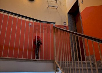 Scale - Trilocale VIA DELLA PENTAPOLI
 
12, Priolo Gargallo - foto 23