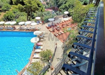 Piscina - Bilocale Via Pasitea
 
344, Positano - foto 16