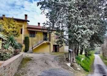 Casa all\'aperto - Semi-detached house Frazione Castiglioni
 
77, Arcevia - photo 3