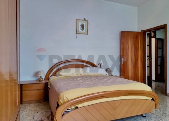 Camera / camera da letto - Semi-detached house Frazione Castiglioni
 
77, Arcevia - photo 32