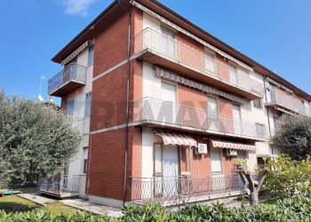 Edificio all\'aperto - Quadrilocale Viale delle Provincie
 
26, Mondolfo - foto 3