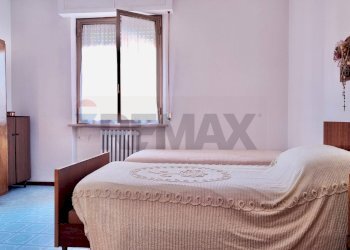 Camera / camera da letto - Quadrilocale Viale delle Provincie
 
26, Mondolfo - foto 25