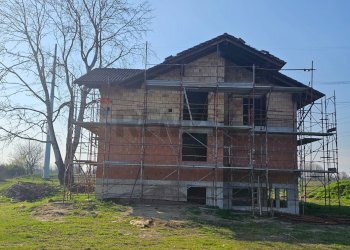 Casa all\'aperto - Villa Via Chiozzo
 
81, Gropello Cairoli - foto 23