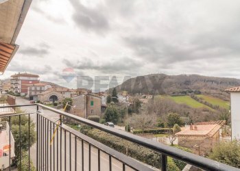 Balcone - Quadrilocale Via Vico Consorti
 
89, Semproniano - foto 14