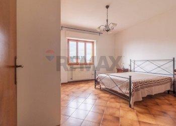 Camera / camera da letto - Quadrilocale Via Vico Consorti
 
89, Semproniano - foto 18