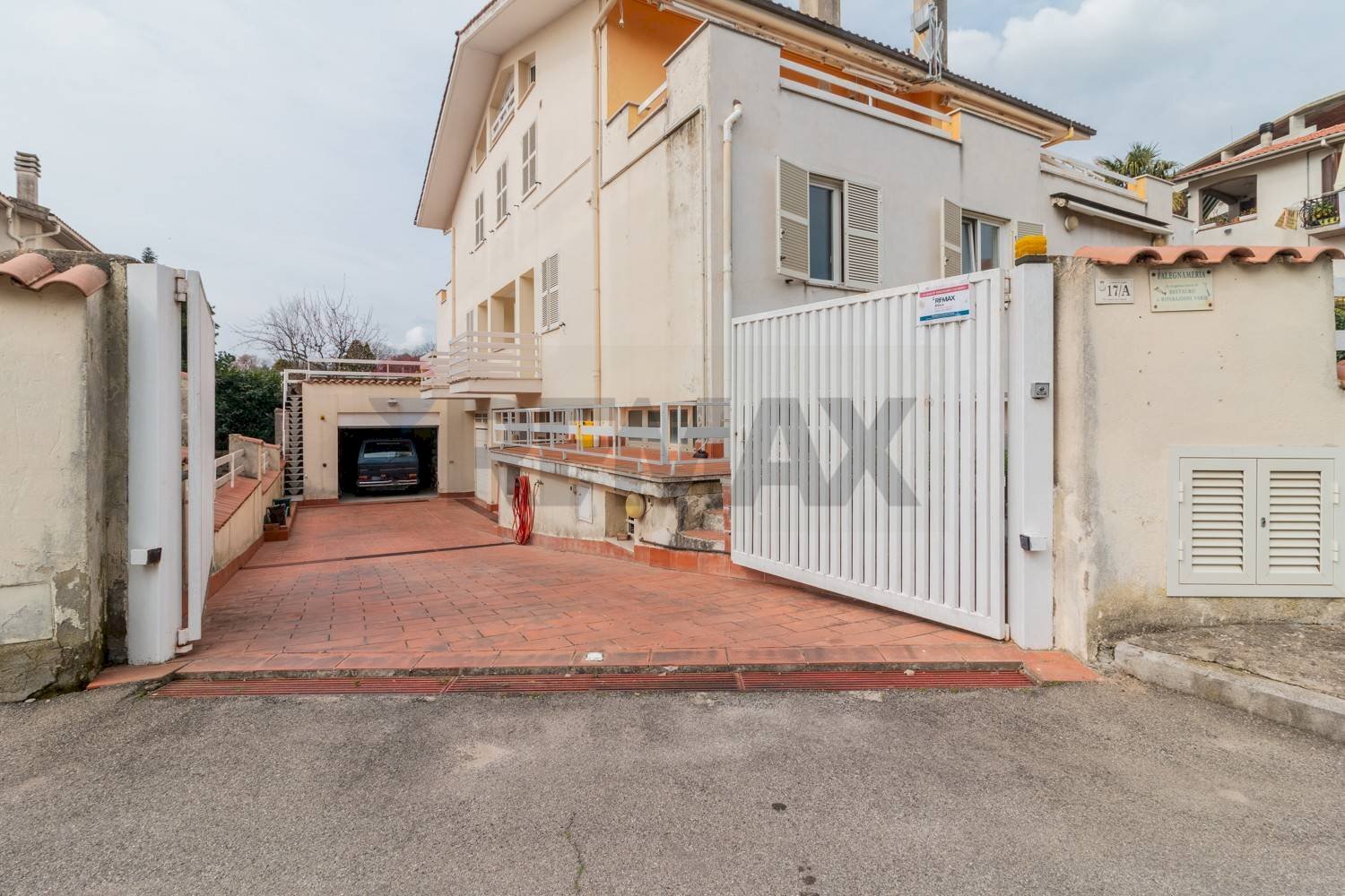 Casa all\'aperto - Quadrilocale Vasco de Gama
 
19, Canino - foto 1