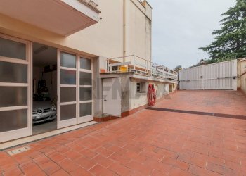 Terrazza - Quadrilocale Vasco de Gama
 
19, Canino - foto 2