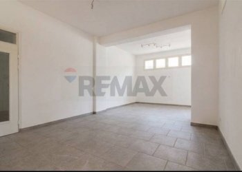 Stanza vuota - Quadrilocale Vasco de Gama
 
19, Canino - foto 6