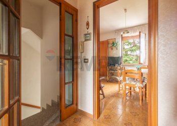 Hall / corridoio - Appartamento Via Firenze
 
45, Canino - foto 17