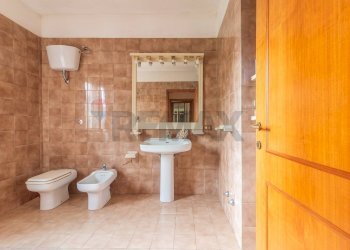 Bagno - Appartamento Via Firenze
 
45, Canino - foto 25