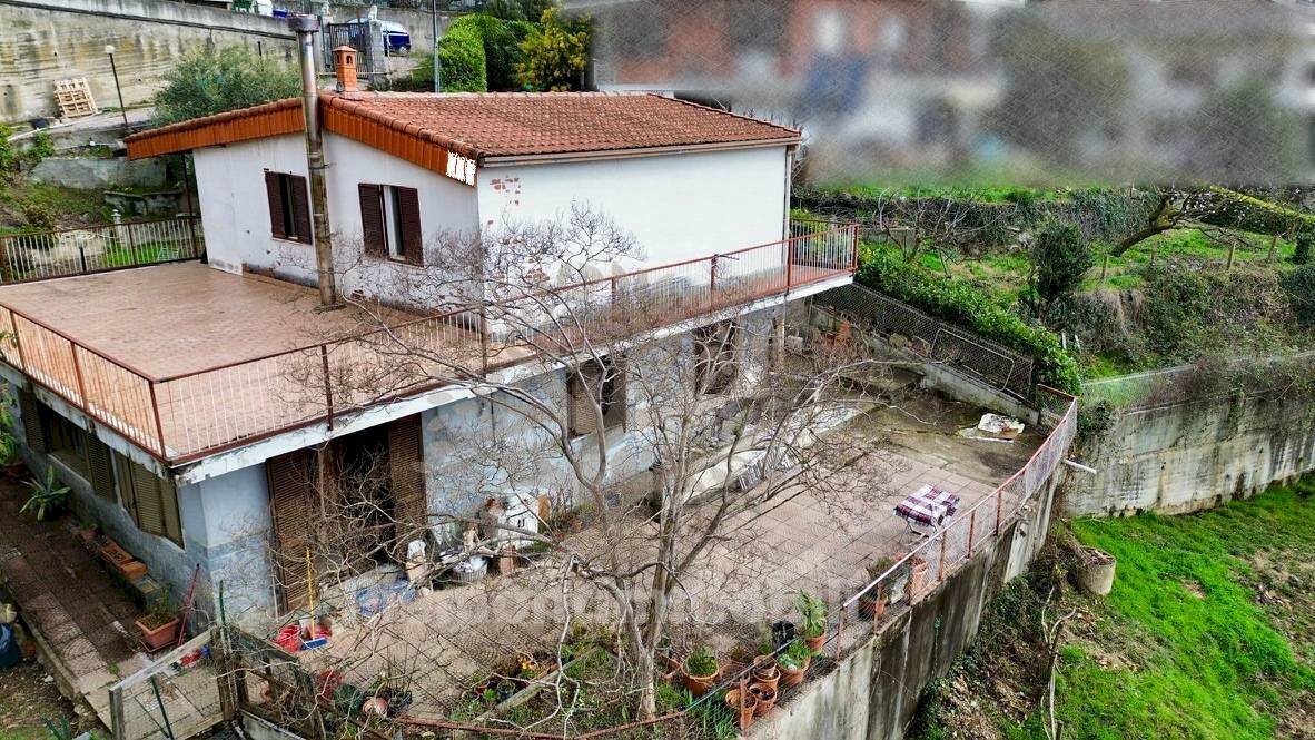 Foto 2 - Independent house via Ruffini
 
13, Almese - photo 2