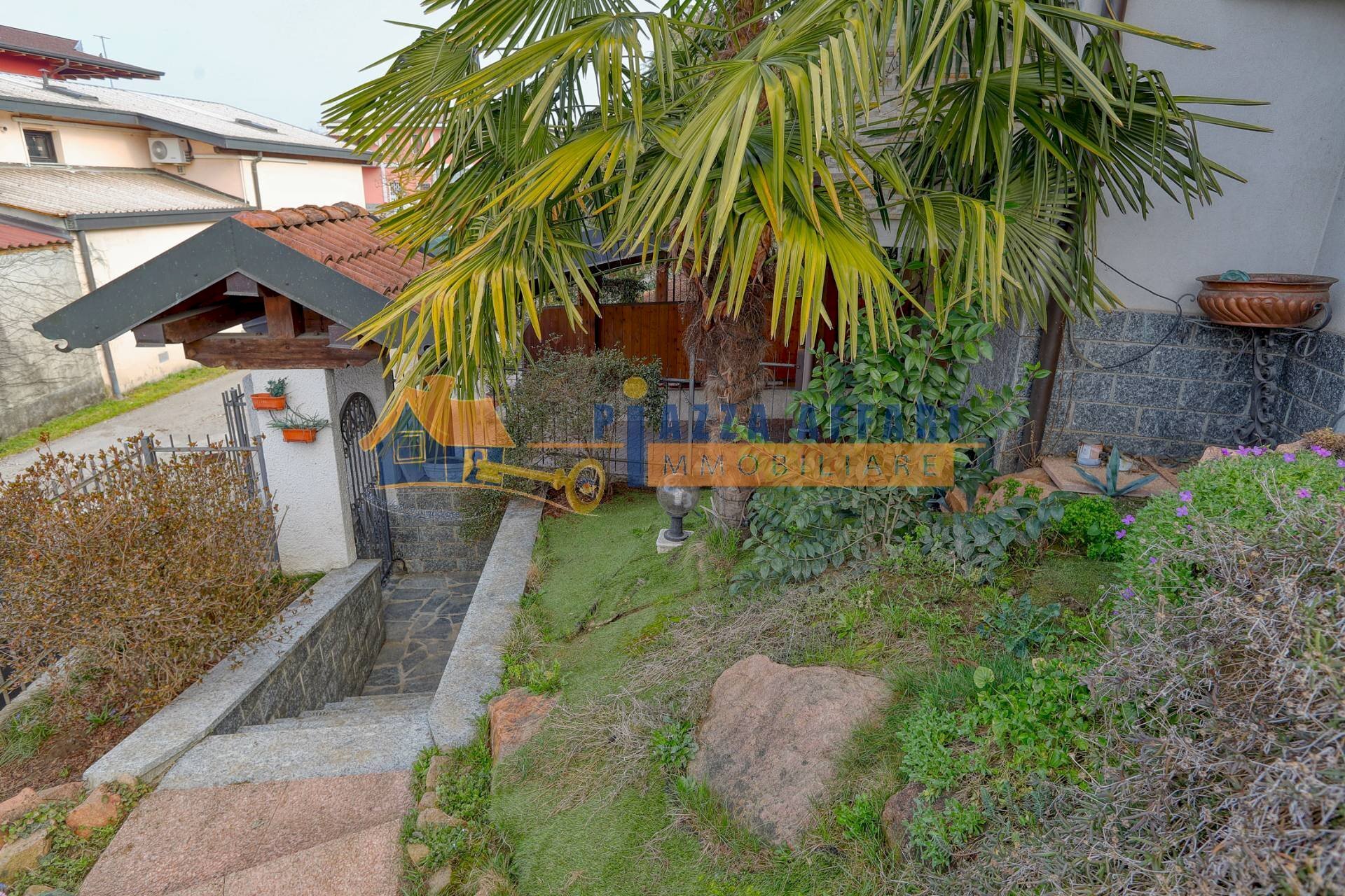 Foto 2 - Villa VIA LAZZARETTO
 
48, Carnago - foto 2