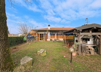 Foto 21 - Villa VIA LAZZARETTO
 
48, Carnago - foto 21