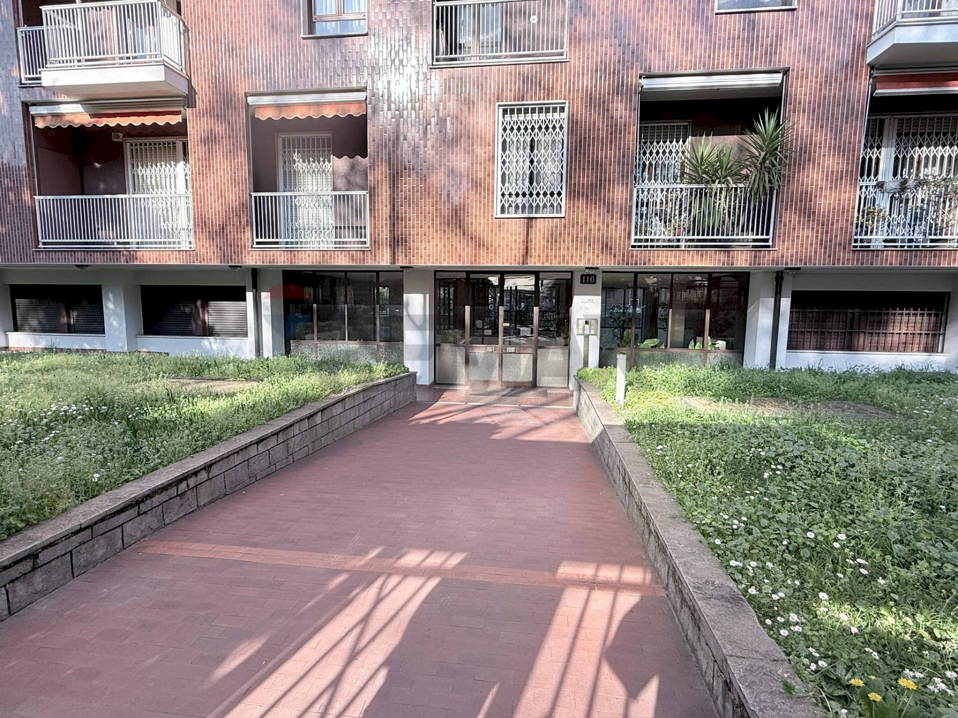 Edificio all\'aperto - Four-room apartment via Mac Mahon
 
110, Milano - photo 2