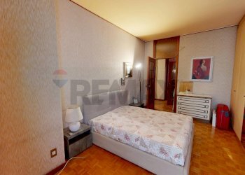 Camera / camera da letto - Four-room apartment via Mac Mahon
 
110, Milano - photo 23