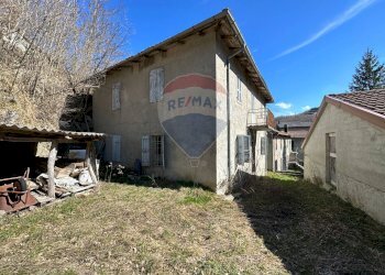 Esterno - Independent house Via Agrimonte
3, Corniglio - photo 1