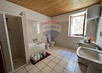 Bagno - Independent house Via Agrimonte
3, Corniglio - photo 10