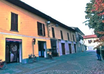 Foto 1 - Shop PIAZZA VITTORIO EMANUELE II
4/5, Melzo - photo 1